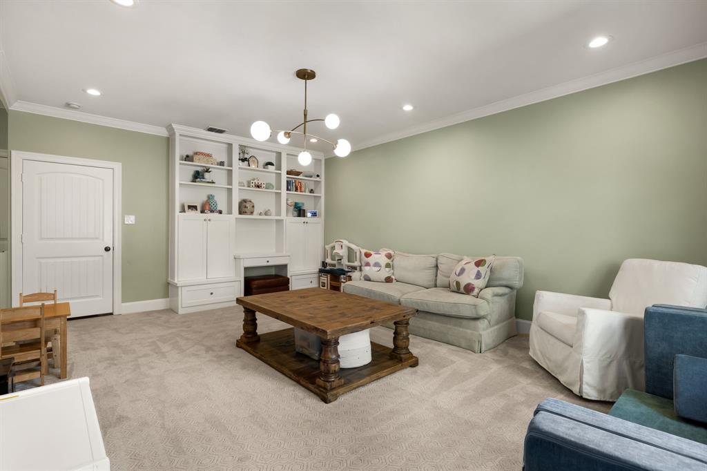 Linwood Place - Residential