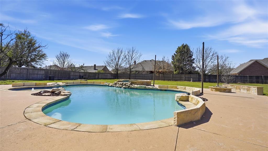 Lakes At Saddle Creek Sub - Residential