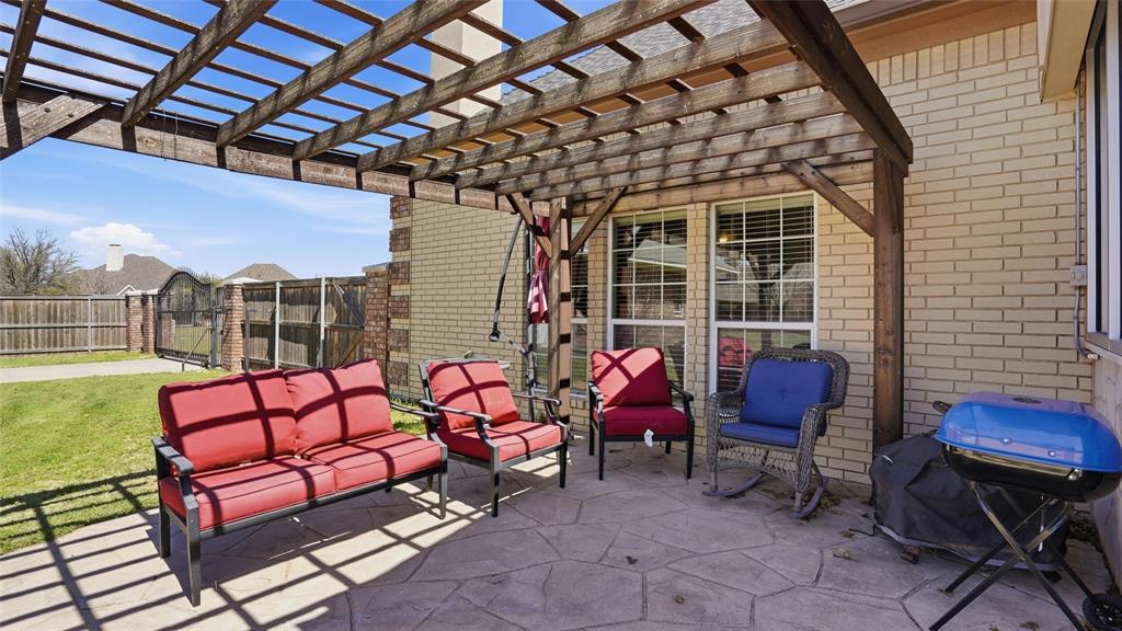 Lakes At Saddle Creek Sub - Residential