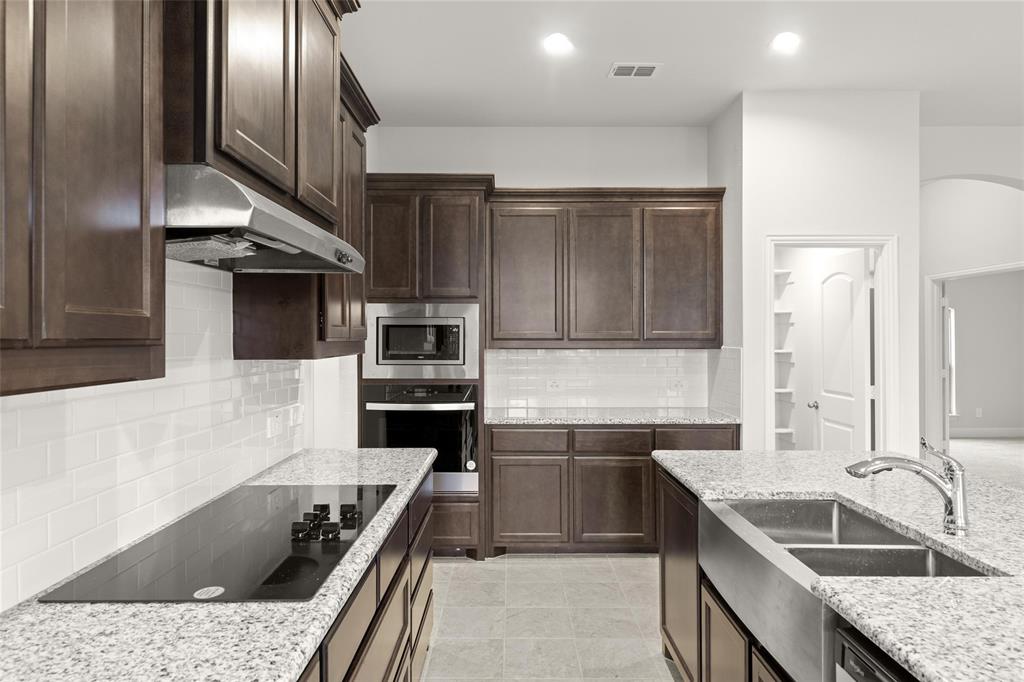 Hopkins Meadows - Residential