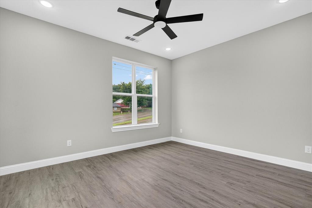 Carrier Parkway Townhomes - Residential