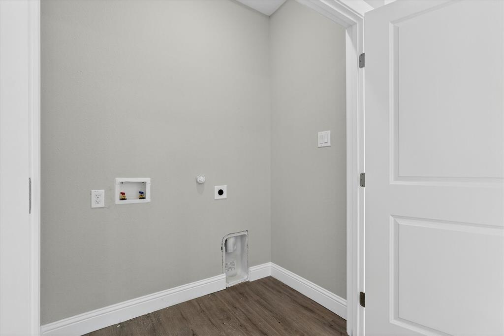 Carrier Parkway Townhomes - Residential