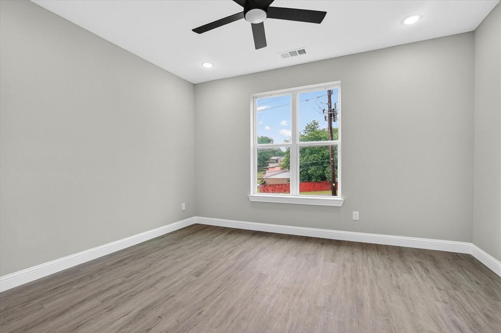 Carrier Parkway Townhomes - Residential