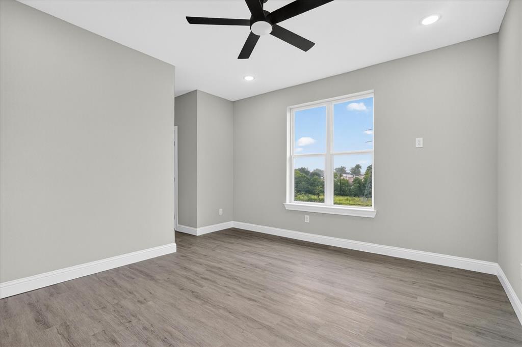 Carrier Parkway Townhomes - Residential