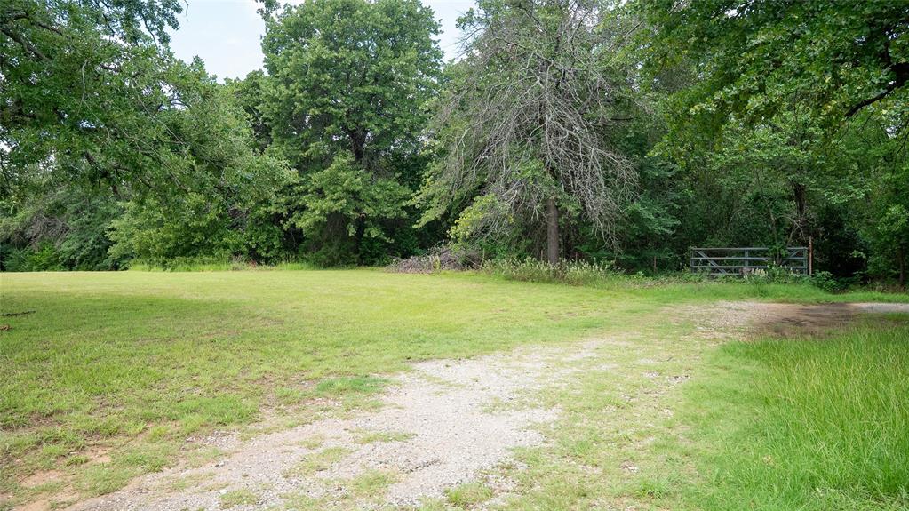 Waynes Add - Land
