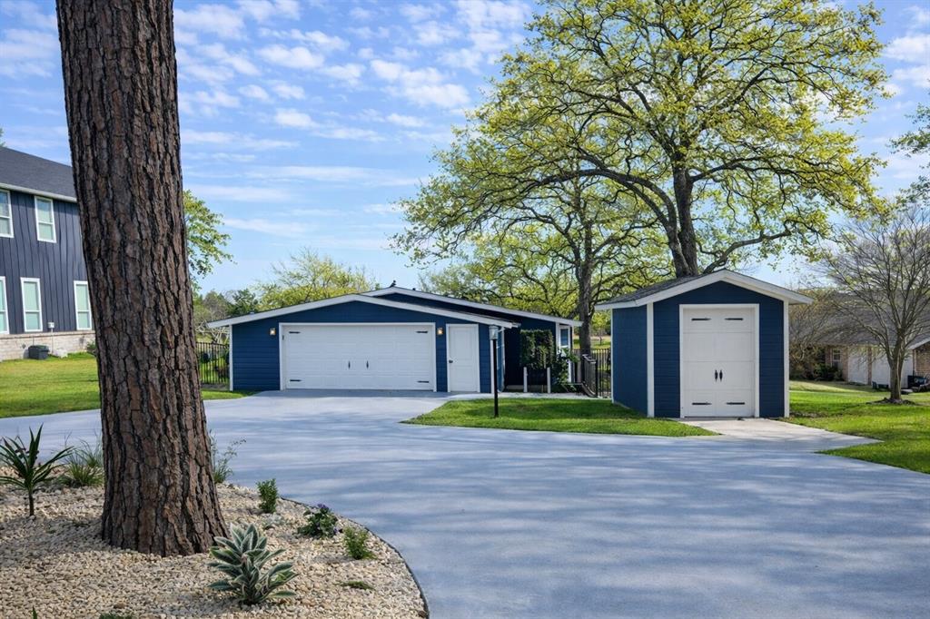 Lake Kiowa - Residential