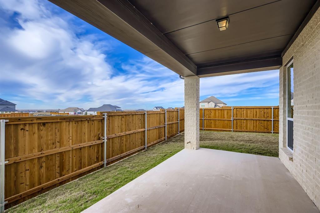 Ten Mile Creek - Residential