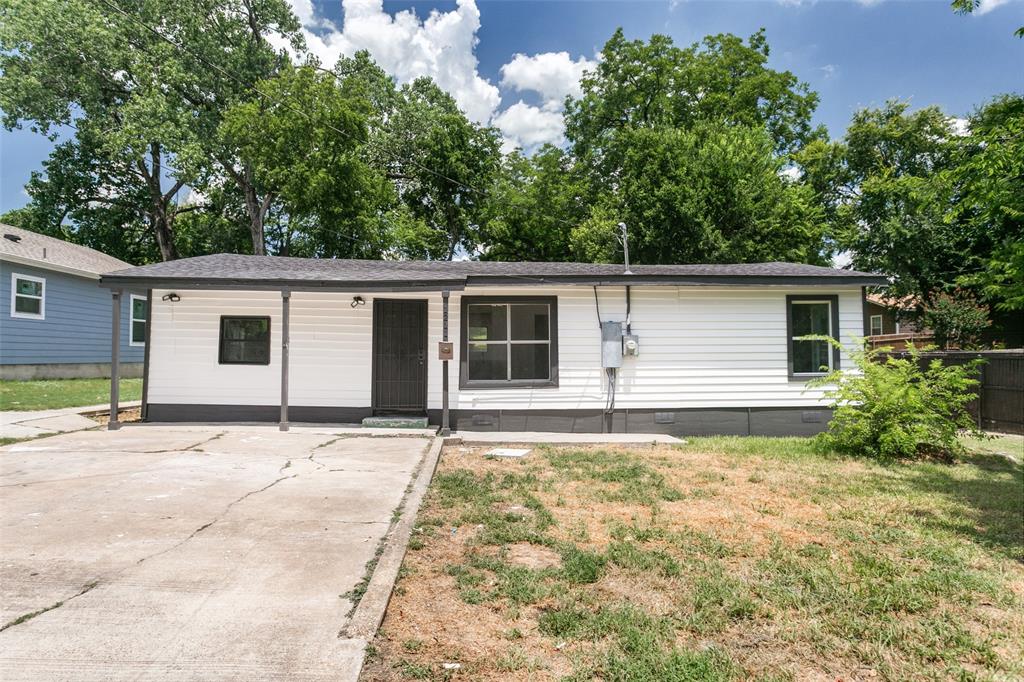 Live just minutes from historic downtown McKinney, one of the most loved town squares in North Texas, with its shops, restaurants, coffee spots, and year-round events all a short drive from your front door. This fully updated single-story home puts you close to it all while sitting on a quiet street with open green space directly across the way. Inside, the 3 bedroom, 1 bath home has been refreshed top to bottom and is completely move-in ready, with a bright open living area, wood-look flooring, fresh paint, recessed lighting, and modern ceiling fans. The renovated kitchen opens to the living and dining space and features white shaker cabinets, light countertops, floating wood accent shelves, matte black hardware, and a stainless steel appliance package including a gas range. The updated bath offers a tiled tub and shower combo with a rain-style shower head and matte black fixtures, and the primary bedroom includes a walk-in closet. Outside you will find fresh exterior paint, a covered front porch, a wide concrete driveway, and a large backyard with an open patio slab. Easy access to Highway 5 and US 380 makes commuting simple. 

Buyer and buyer's agent to verify all information contained herein, including but not limited to bedroom and bath count, square footage, lot size, year built, schools, taxes, exemptions, utilities, and HOA information.