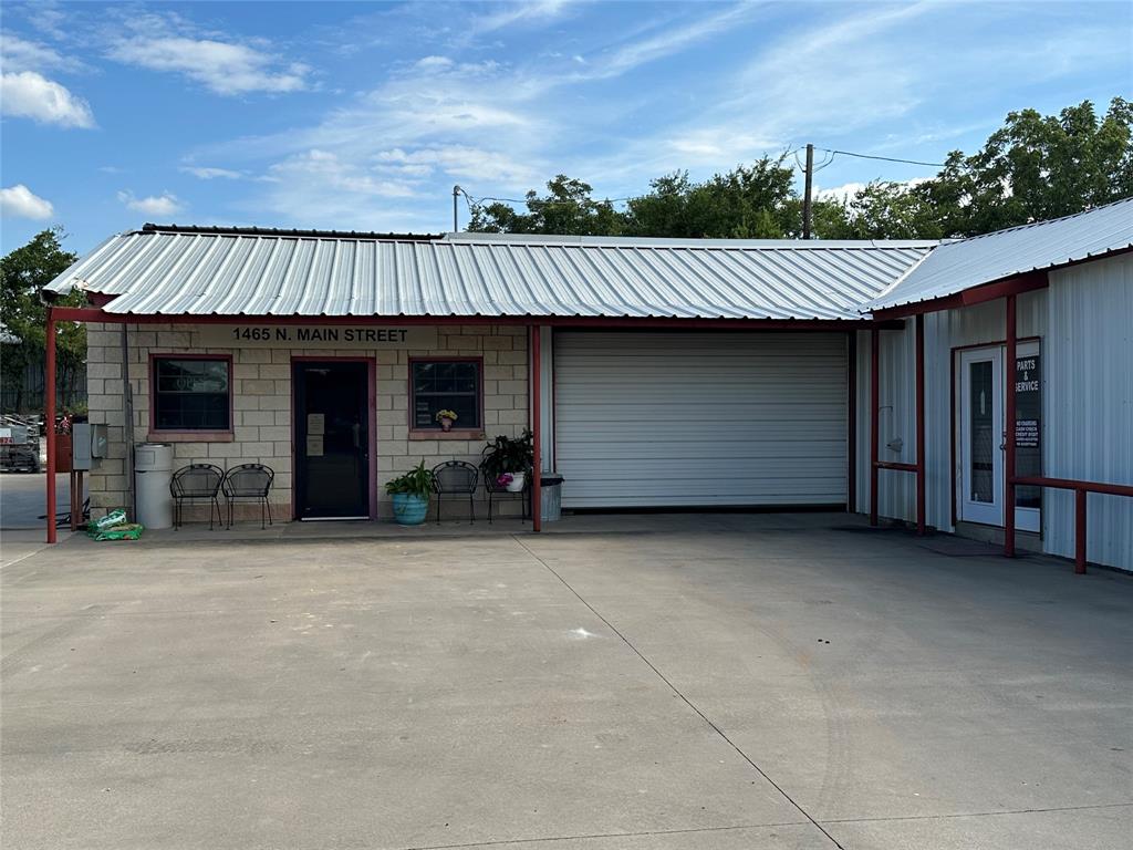Lindsey DBA: Jack County Auto Sales - Commercial Sale