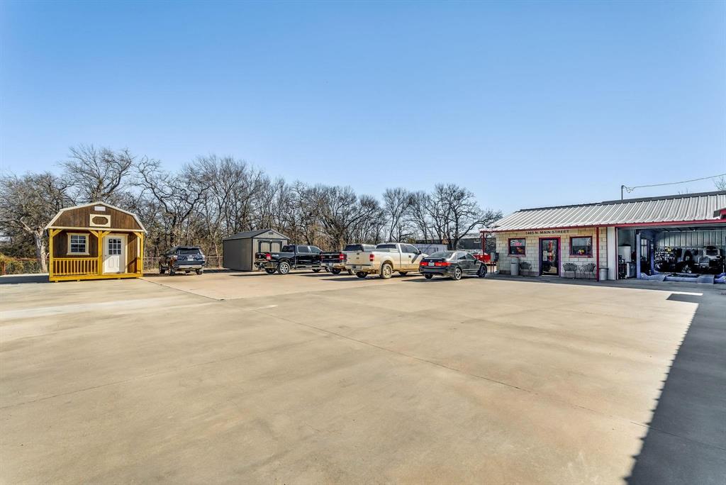 Lindsey DBA: Jack County Auto Sales - Commercial Sale