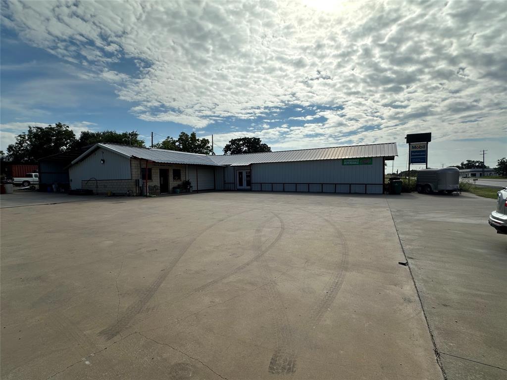 Lindsey DBA: Jack County Auto Sales - Commercial Sale