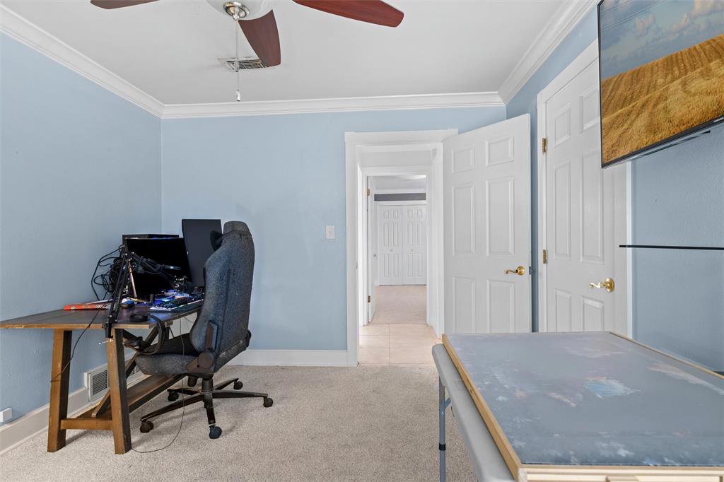 Oak Hollow Arlington - Residential