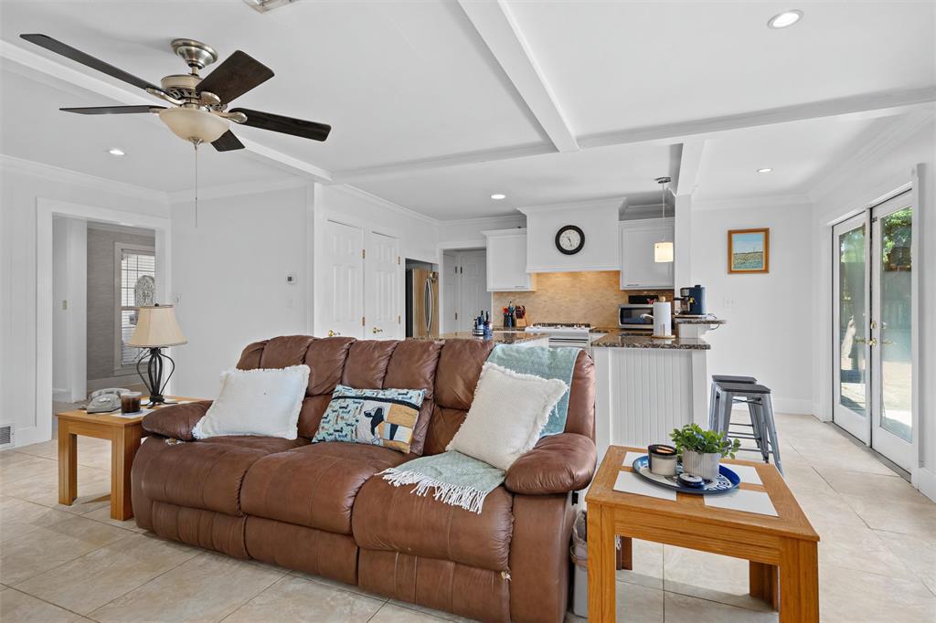 Oak Hollow Arlington - Residential