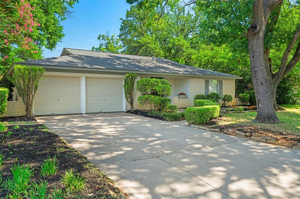 Oak Hollow Arlington - Residential