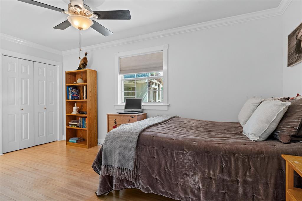 Oak Hollow Arlington - Residential