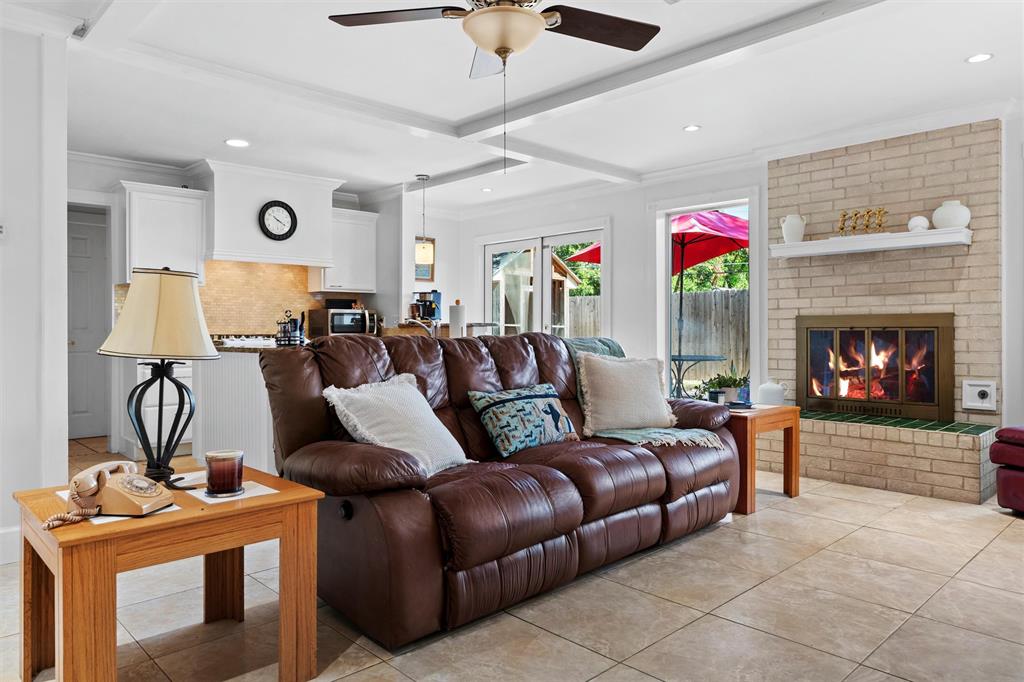 Oak Hollow Arlington - Residential
