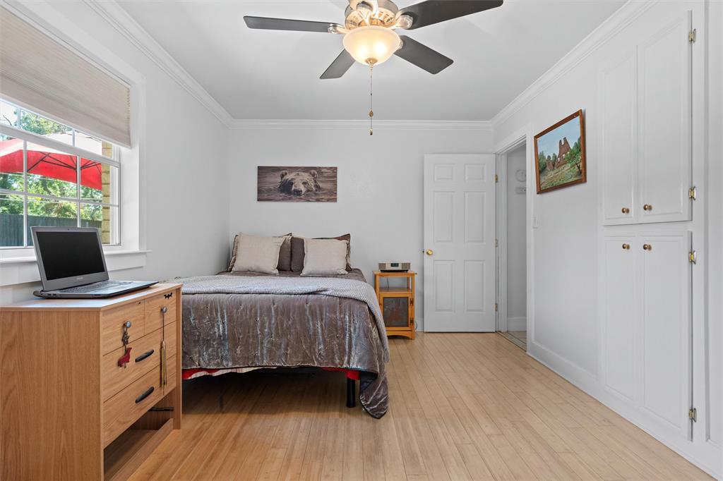 Oak Hollow Arlington - Residential