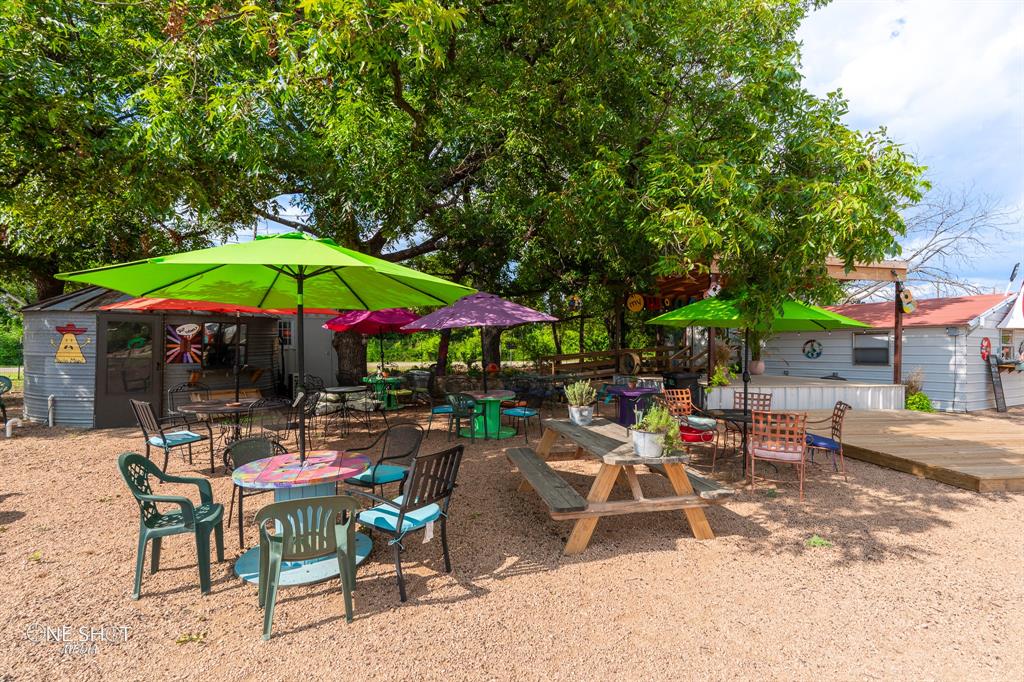 Original Town Coleman - Commercial Sale