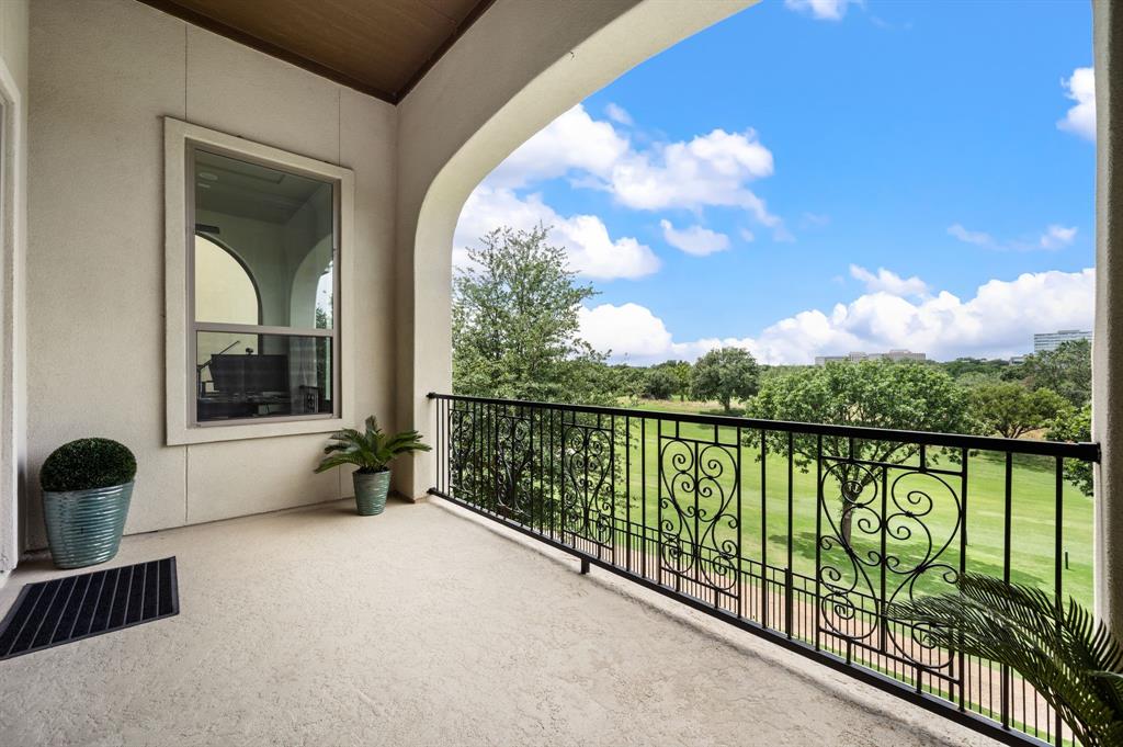 Vue Las Colinas - Residential
