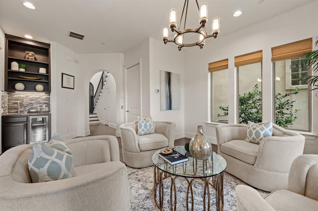 Vue Las Colinas - Residential