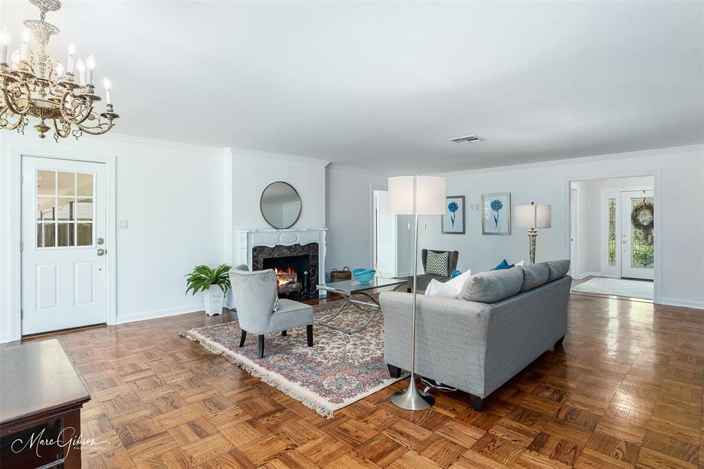 Southern Heights - Pierremont - Residential