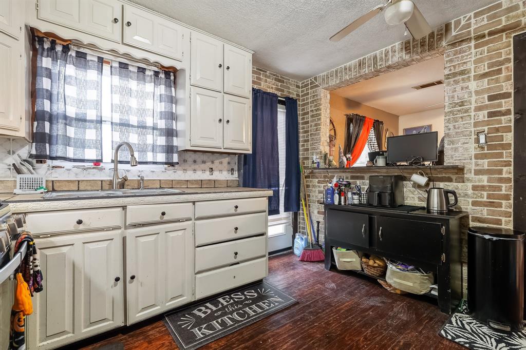 Irving Park Acres - Residential