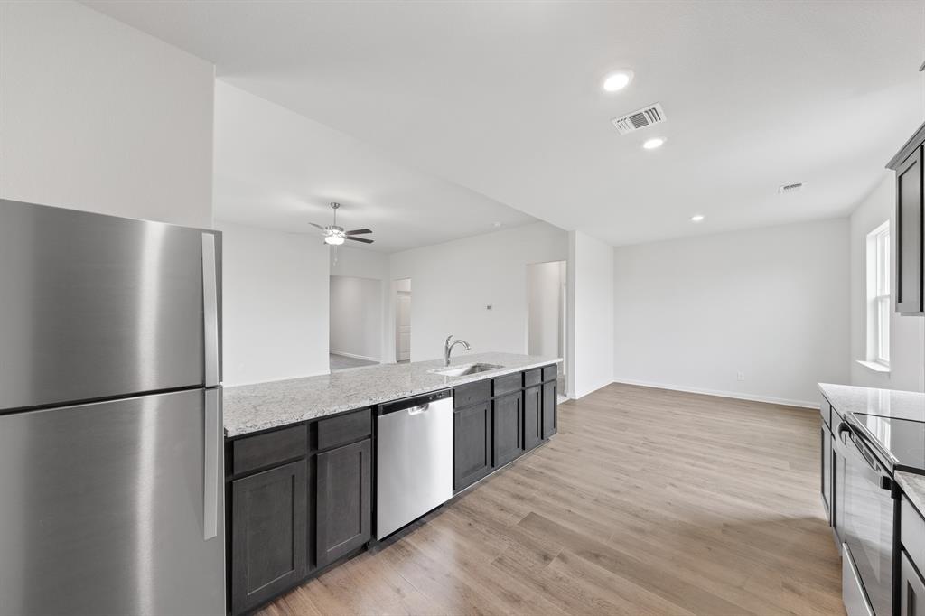 Vista West - Residential