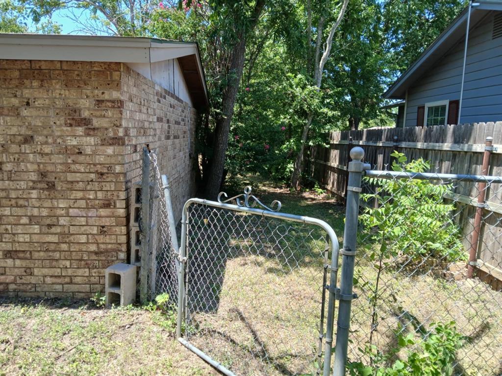 Bennett & Forbess - Residential