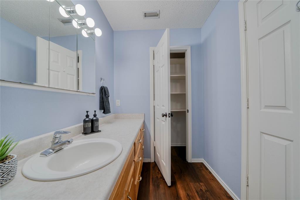 Del-Ray Heights - Residential