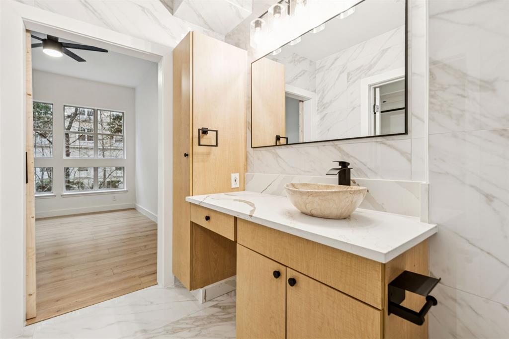 Renaissance On Turtle Creek Condo - Residential