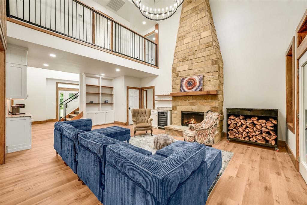 HART MARTIN D A-G0484 - Residential