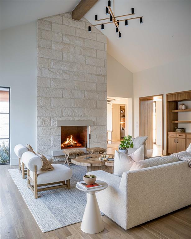 Walnut Crest - Residential