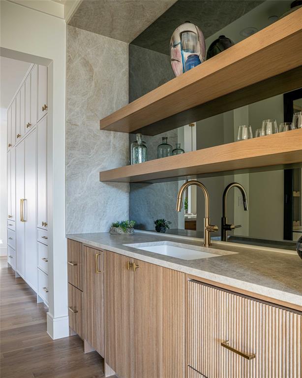Walnut Crest - Residential