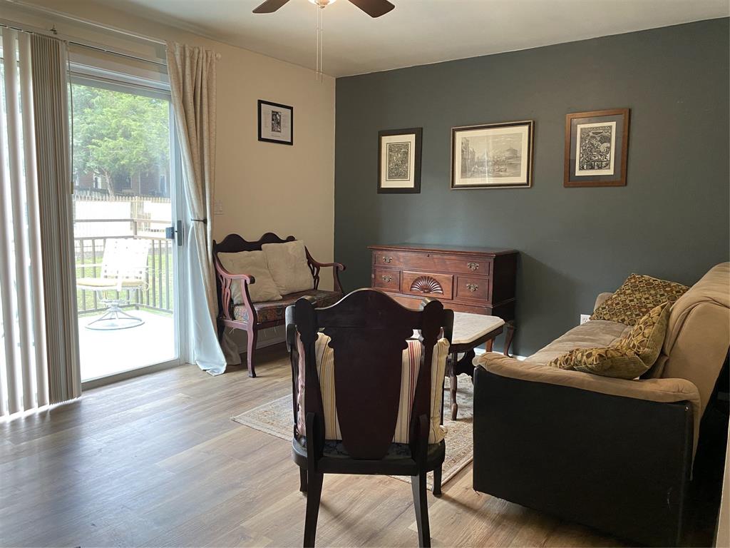 1500 Lakeshore, Hillside Villa - Residential