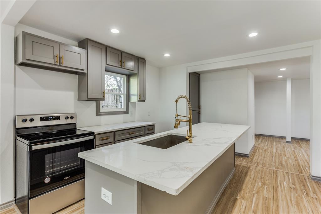 Chamberlain Arlington Heights 2nd - Residential