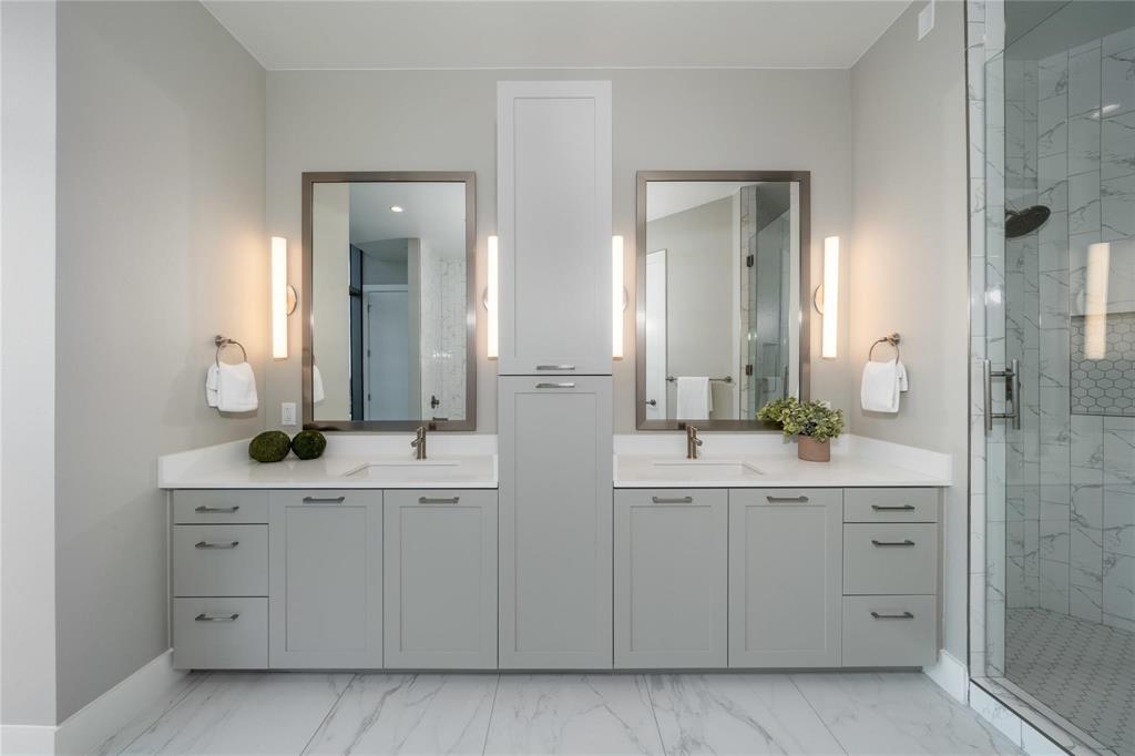 OLIVER PLACE - Residential Lease
