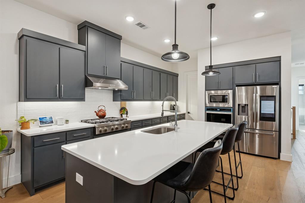 Danielle At Craig Ranch, The - Residential
