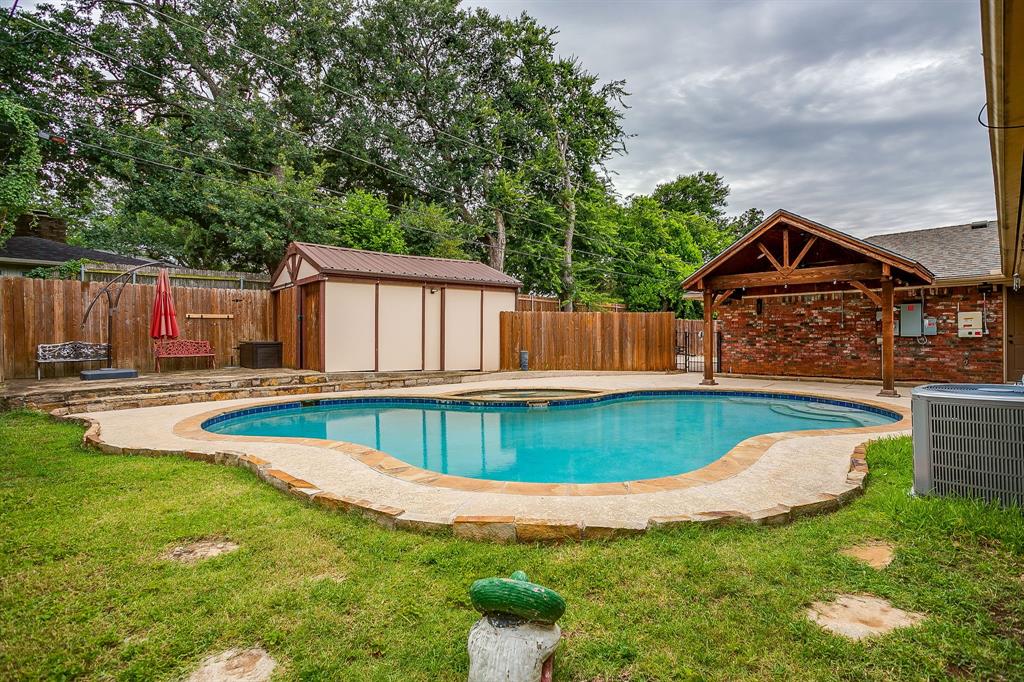 Prestonwood Estates - Residential