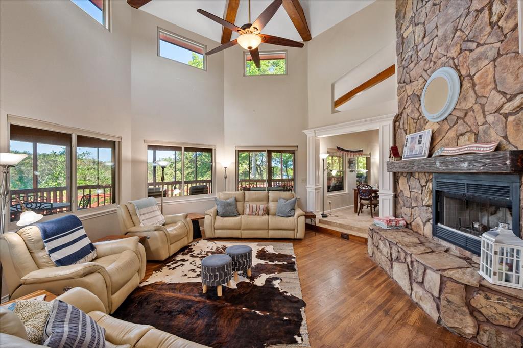 April Cove - Residential