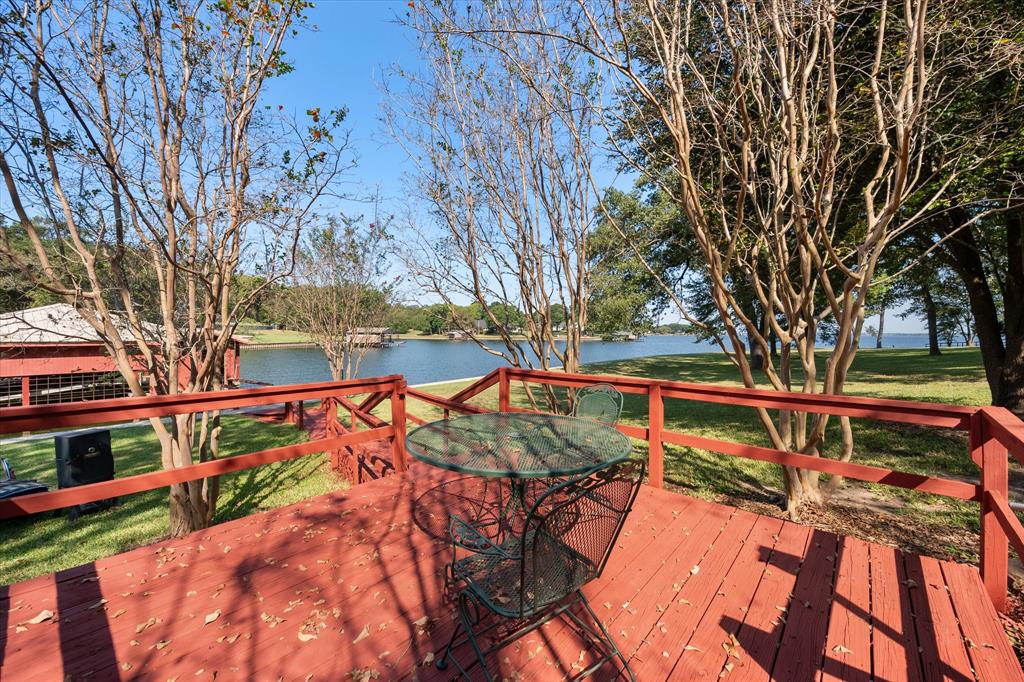 April Cove - Residential