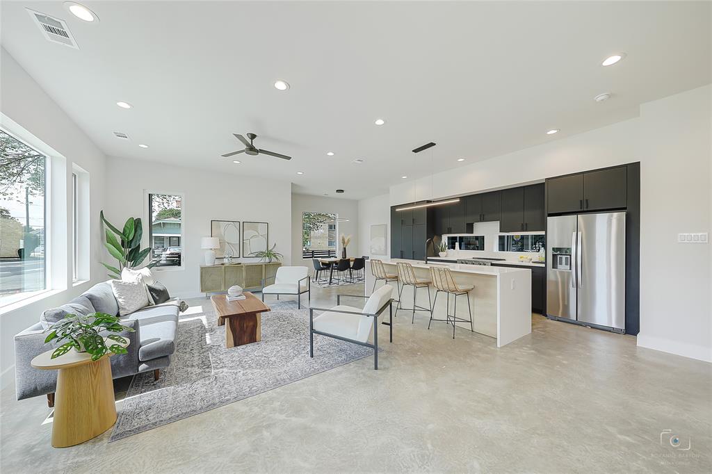 George J Bryans Rev - Residential Lease