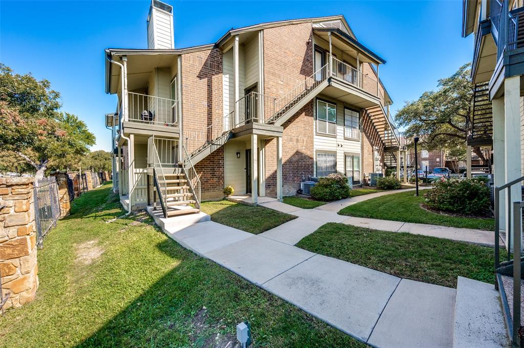 Woodhaven Condo - Residential