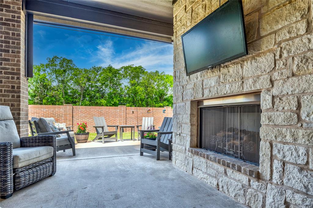 Lincoln Pointe - Residential