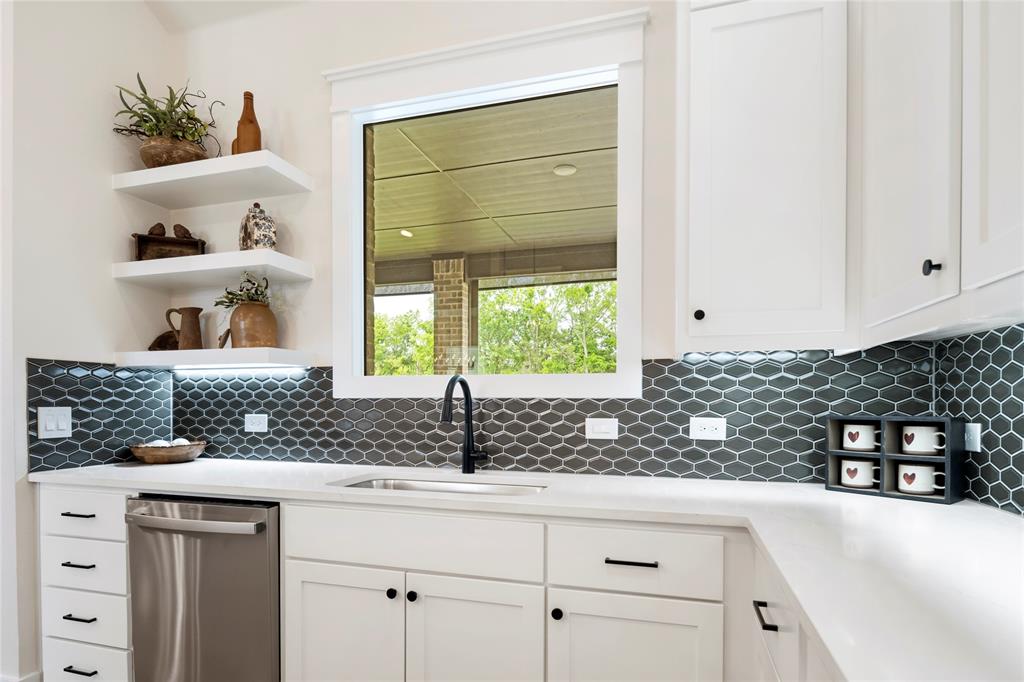 Lincoln Pointe - Residential