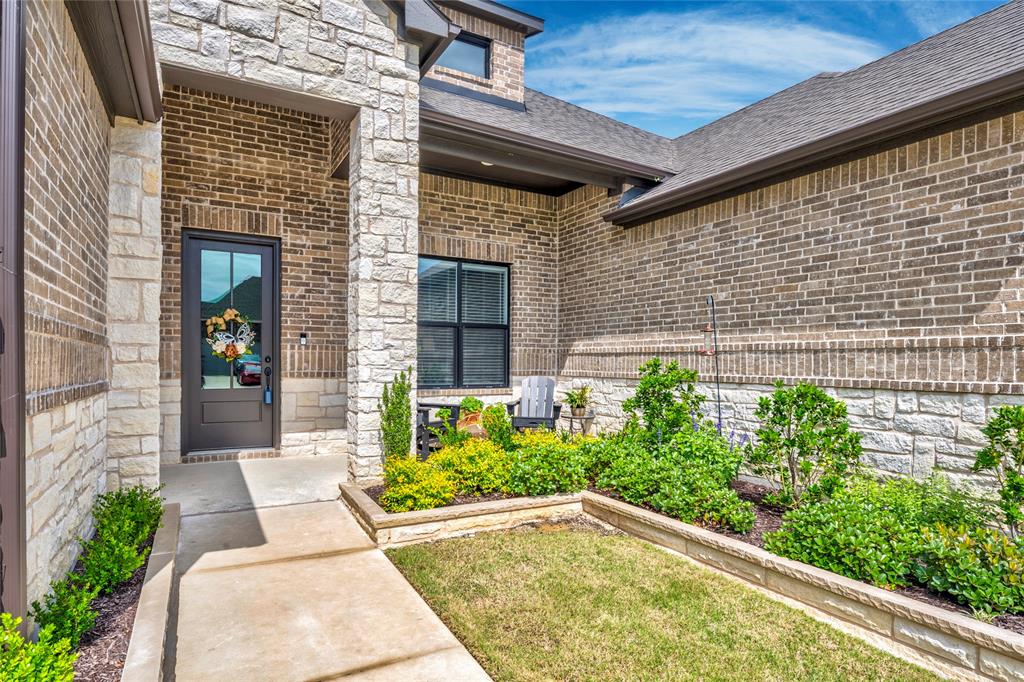 Lincoln Pointe - Residential