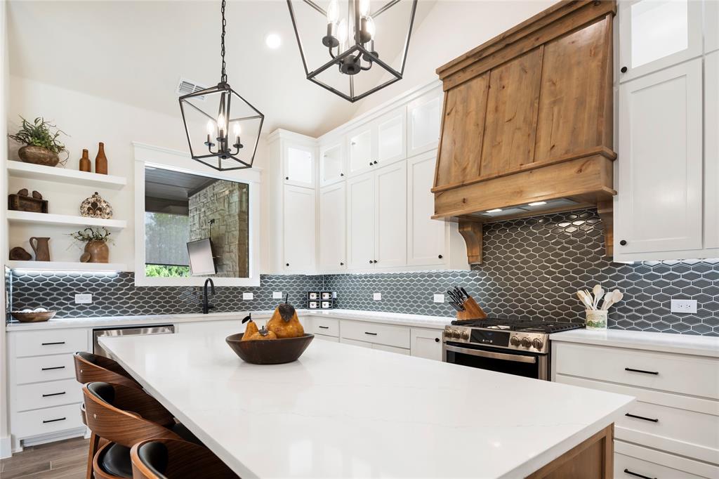 Lincoln Pointe - Residential