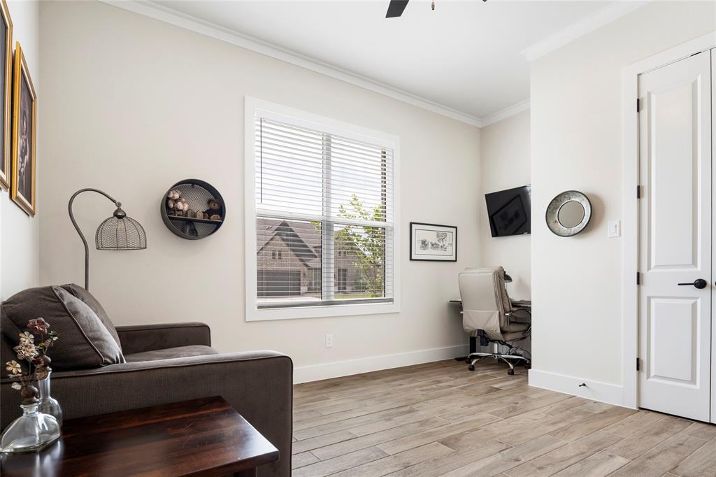 Lincoln Pointe - Residential