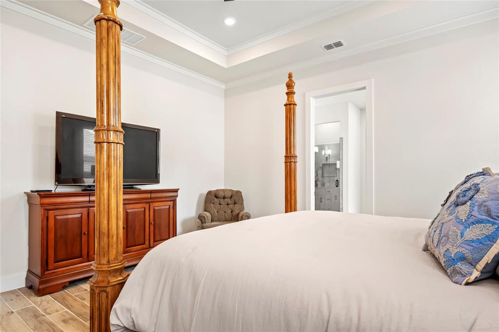Lincoln Pointe - Residential
