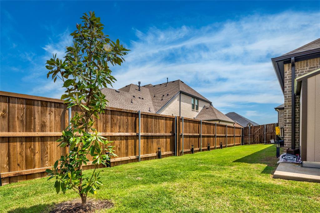 Lincoln Pointe - Residential