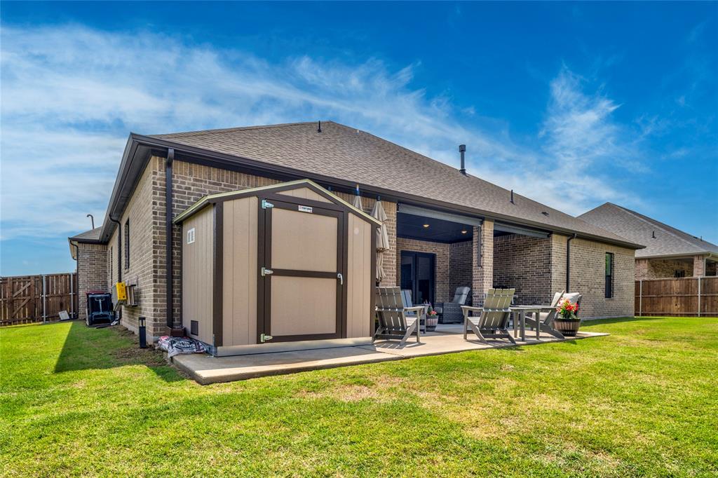 Lincoln Pointe - Residential